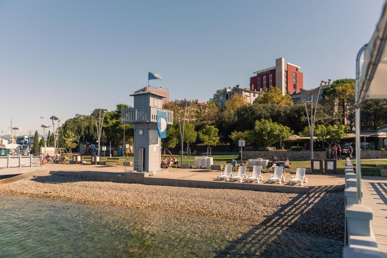Koper Seaside Residence Zewnętrze zdjęcie